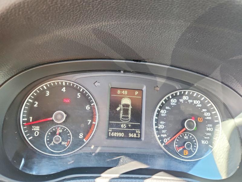 Photo 9 from auction – 2014 VOLKSWAGEN PASSAT with VIN 1VWBS7A30EC065339