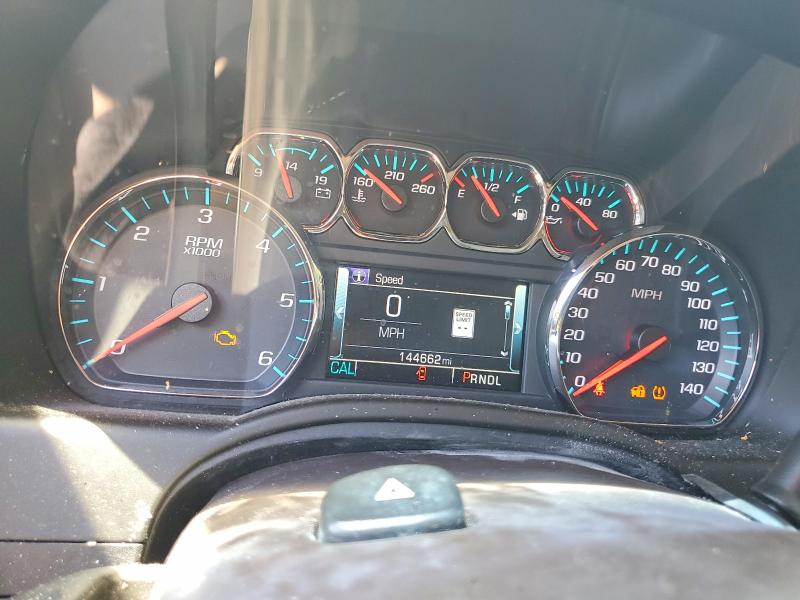 Photo 9 from auction – 2019 CHEVROLET SUBURBAN with VIN 1GNSCHKCXKR178204