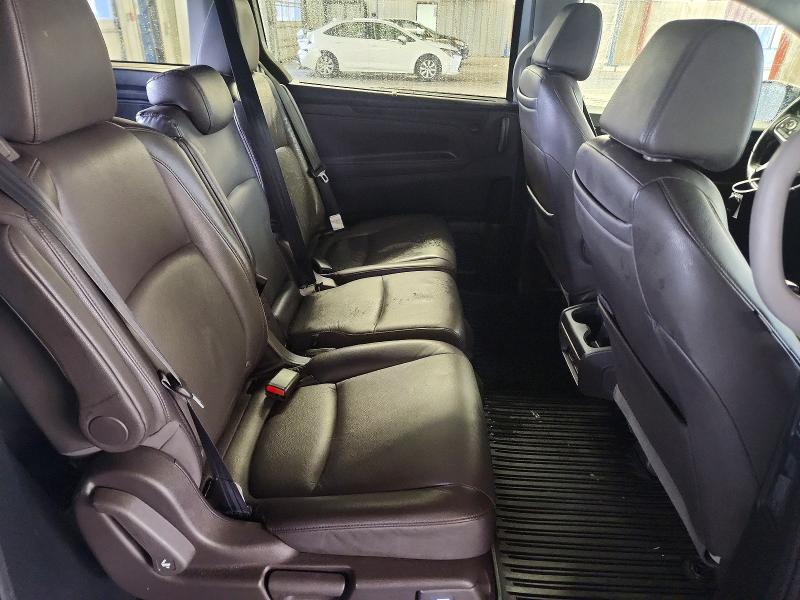 Photo 11 from auction – 2018 HONDA ODYSSEY with VIN 5FNRL6H73JB013203