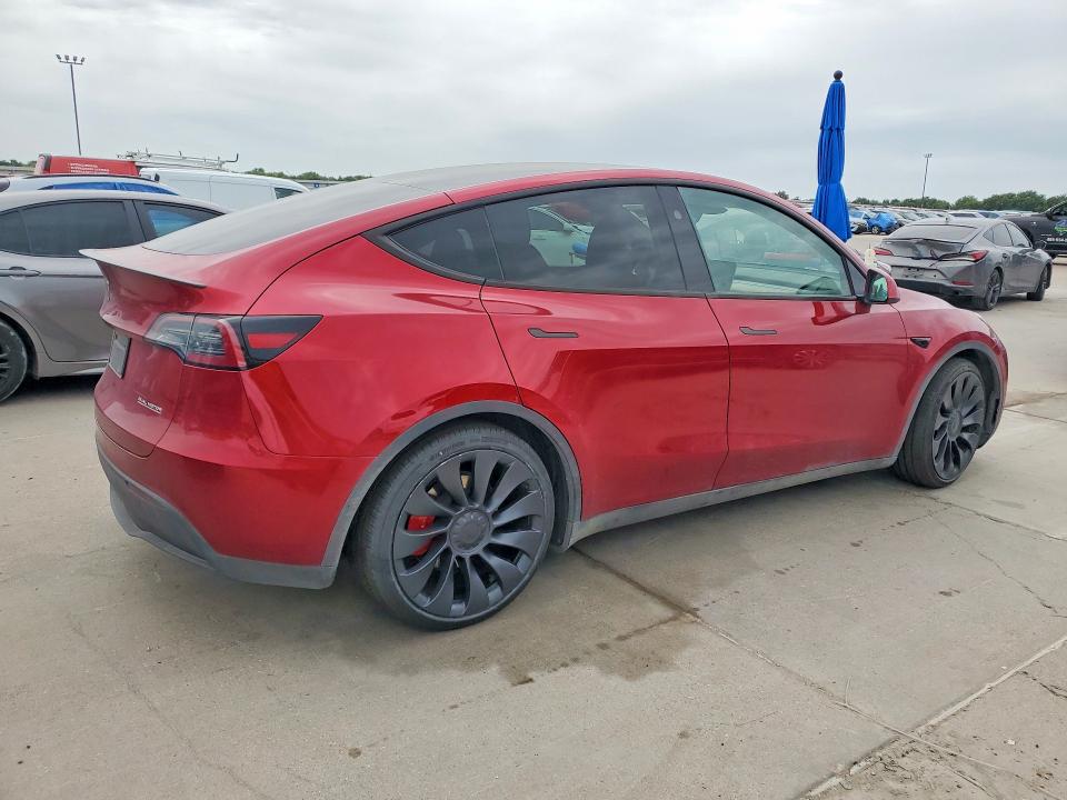 Photo 3 from auction – 2024 TESLA MODEL Y with VIN 7SAYGDEFXRA289065