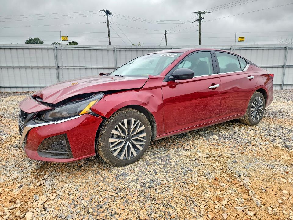 NISSAN ALTIMA 2025 with VIN 1N4BL4DV0SN387352 - Photo from auction