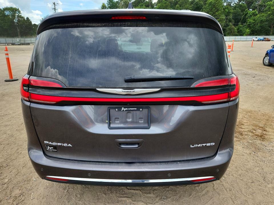 Photo 6 from auction – 2023 CHRYSLER PACIFICA with VIN 2C4RC1GG3PR610840