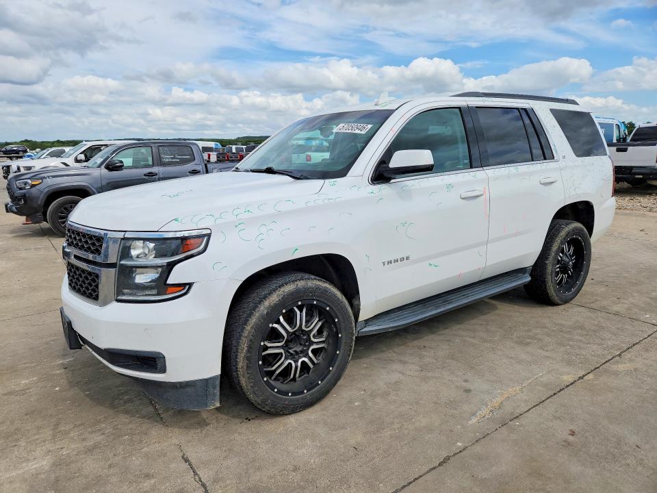 CHEVROLET TAHOE 2018 with VIN 1GNSCBKC8JR335126 - Photo from auction