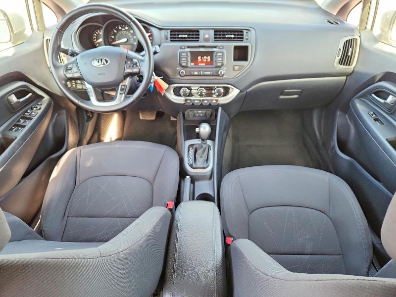 Фото 8 с аукциона – 2015 KIA RIO 5-DOOR с VIN KNADN5A35F6435477