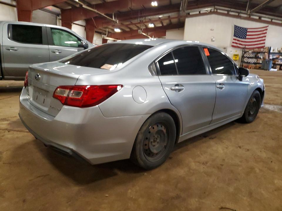 Photo 3 from auction – 2018 SUBARU LEGACY with VIN 4S3BNAA61J3046102