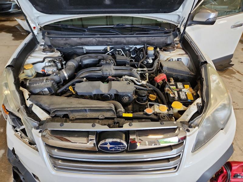 Photo 11 from auction – 2014 SUBARU OUTBACK with VIN 4S4BRCPC8E3295088