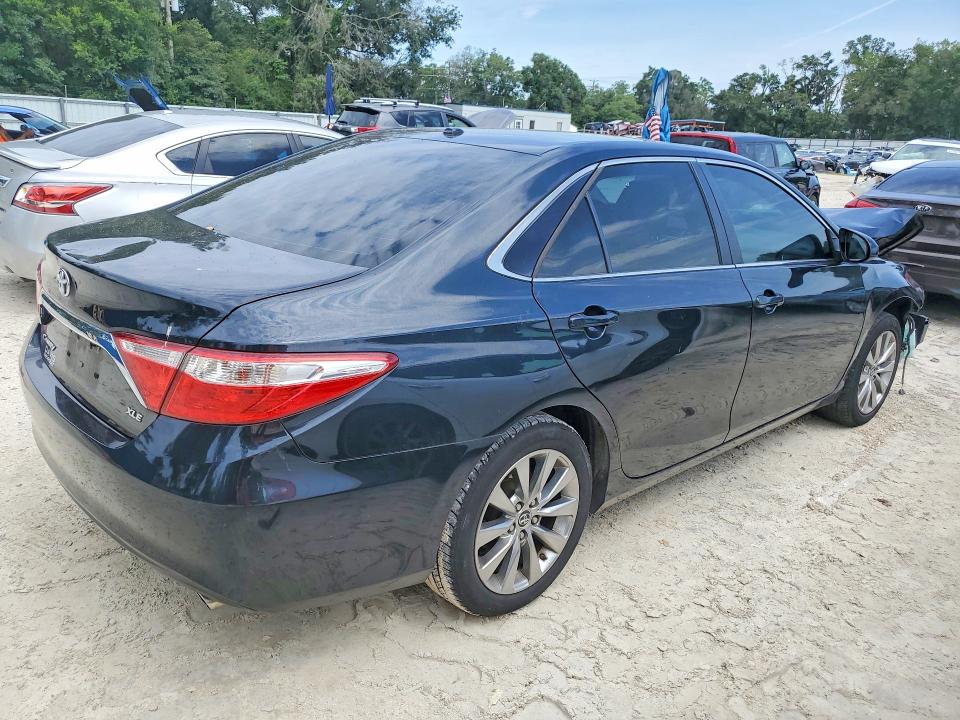 Photo 3 from auction – 2015 TOYOTA CAMRY with VIN 4T4BF1FK9FR502157