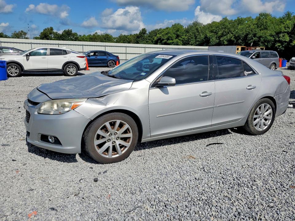CHEVROLET MALIBU 2015 with VIN 1G11D5SL0FF262404 - Photo from auction