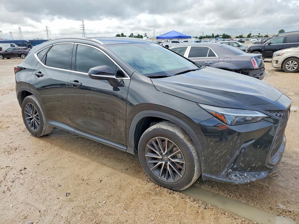 Photo 4 from auction – 2024 LEXUS NX with VIN 2T2GGCEZ7RC050508