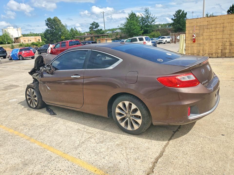 Photo 2 from auction – 2014 HONDA ACCORD with VIN 1HGCT1B82EA016295