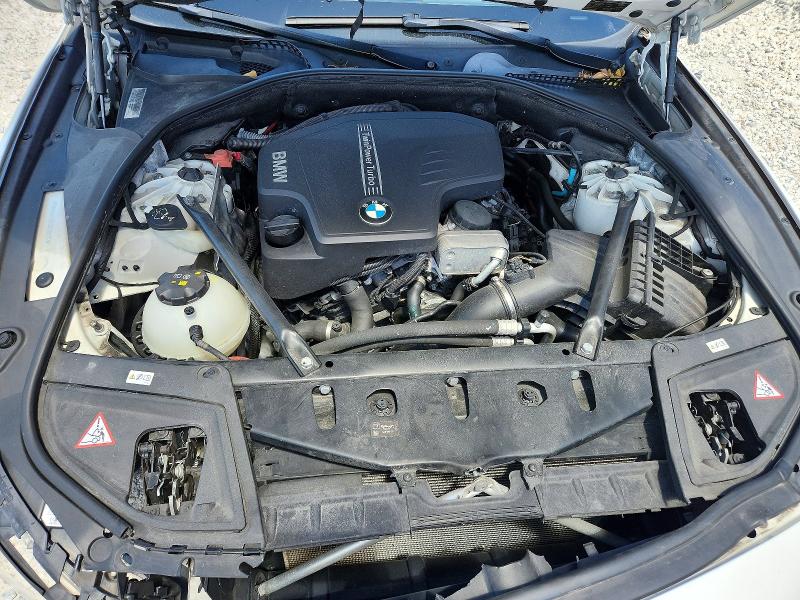 Photo 11 from auction – 2016 BMW 528 with VIN WBA5A5C55GD528737