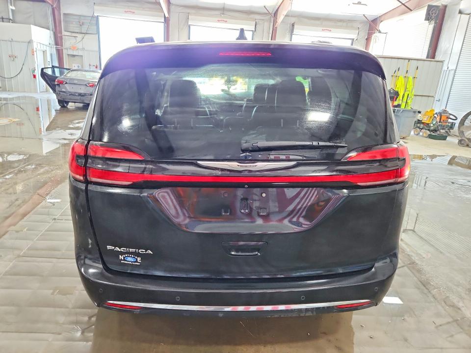 Photo 6 from auction – 2021 CHRYSLER PACIFICA with VIN 2C4RC1BG3MR600716