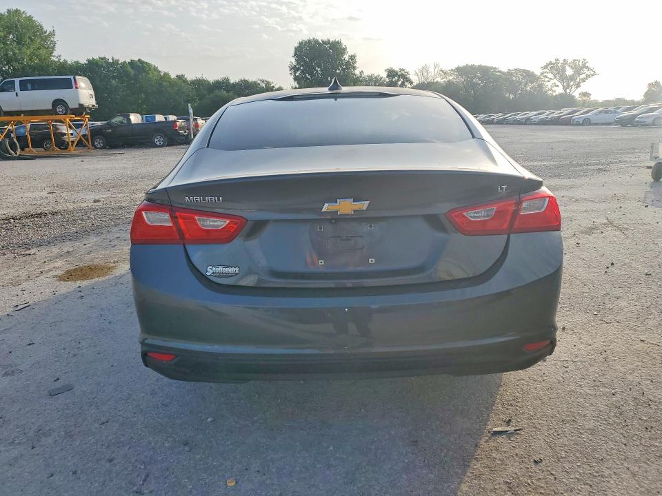 Photo 6 from auction – 2016 CHEVROLET MALIBU with VIN 1G1ZE5ST2GF198397