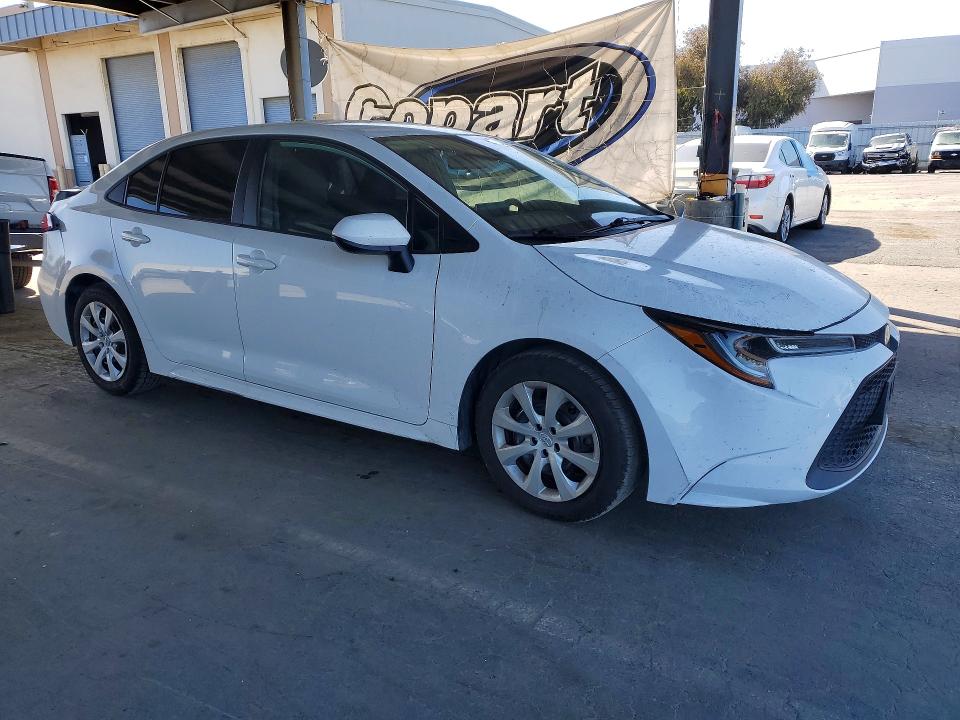 Photo 4 from auction – 2020 TOYOTA COROLLA with VIN 5YFEPRAE1LP046494