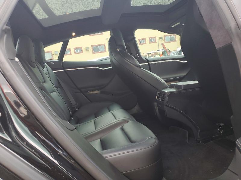 Photo 10 from auction – 2017 TESLA MODEL S with VIN 5YJSA1E25HF222326