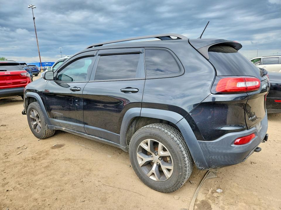 Photo 2 from auction – 2014 JEEP CHEROKEE with VIN 1C4PJMBS8EW111773