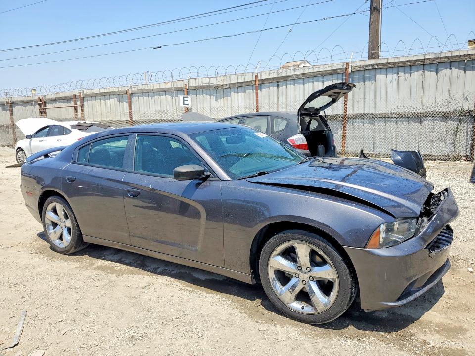 Photo 4 from auction – 2013 DODGE CHARGER with VIN 2C3CDXHG9DH552341