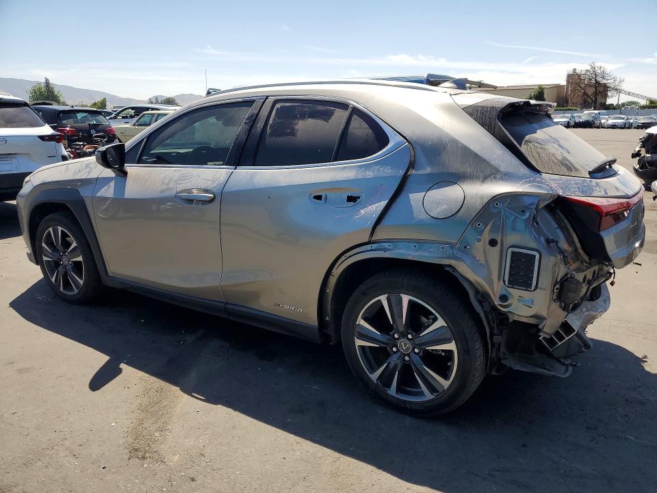 Photo 2 from auction – 2021 LEXUS UX with VIN JTHX9JBH7M2052926