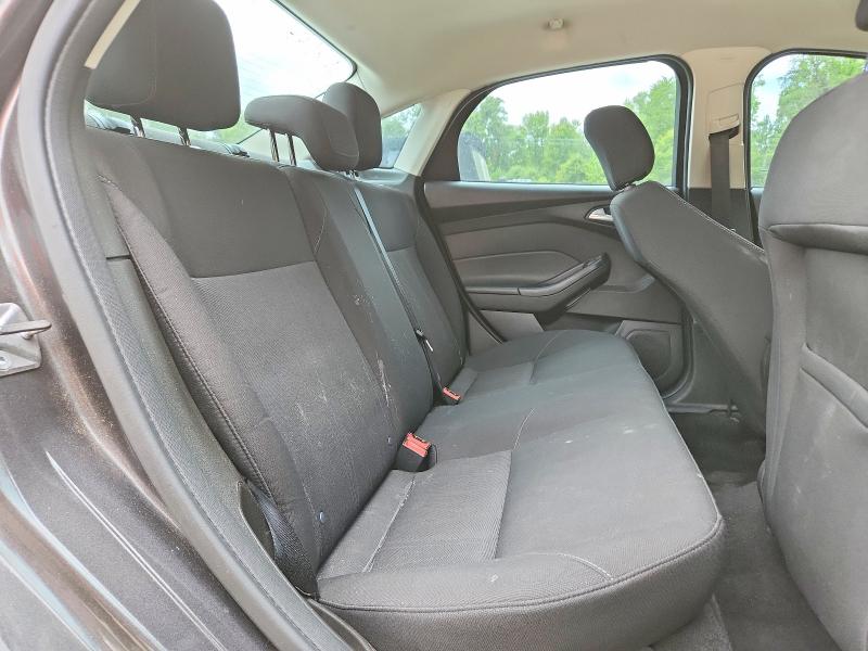 Photo 10 from auction – 2016 FORD FOCUS with VIN 1FADP3F29GL326899