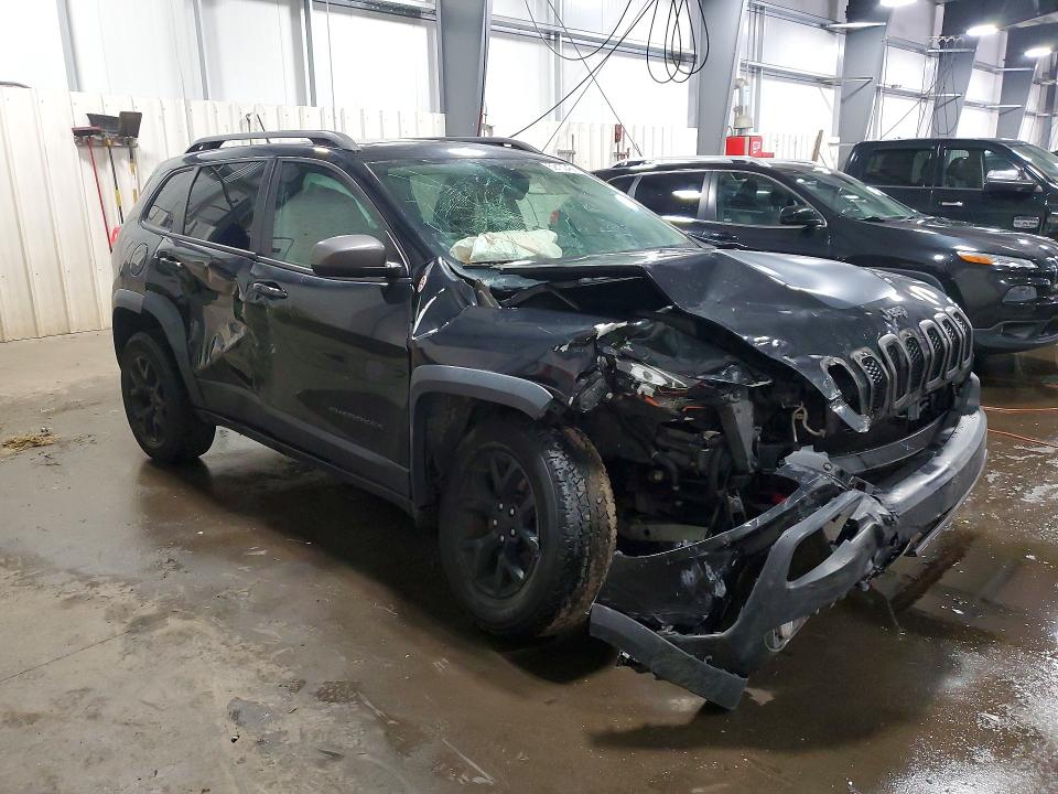 Photo 4 from auction – 2014 JEEP CHEROKEE with VIN 1C4PJMBS8EW257624