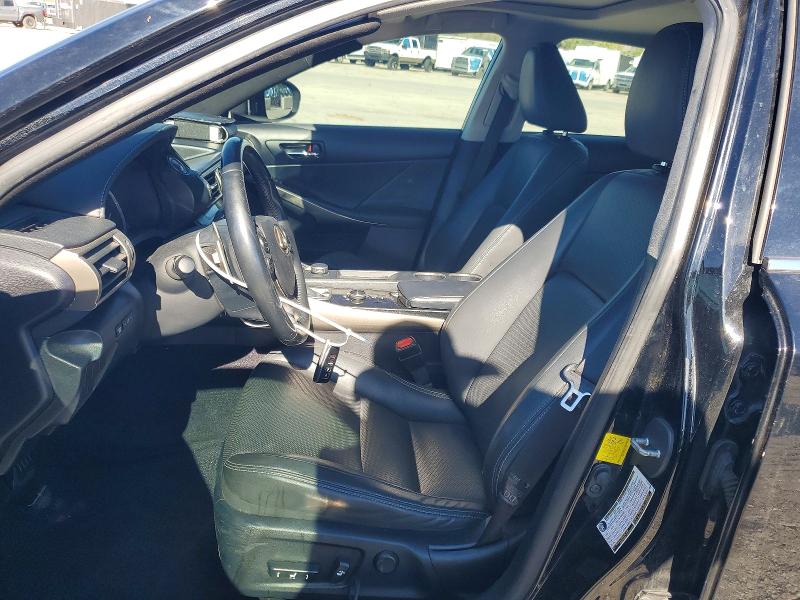 Photo 7 from auction – 2014 LEXUS IS with VIN JTHBF1D20E5035512
