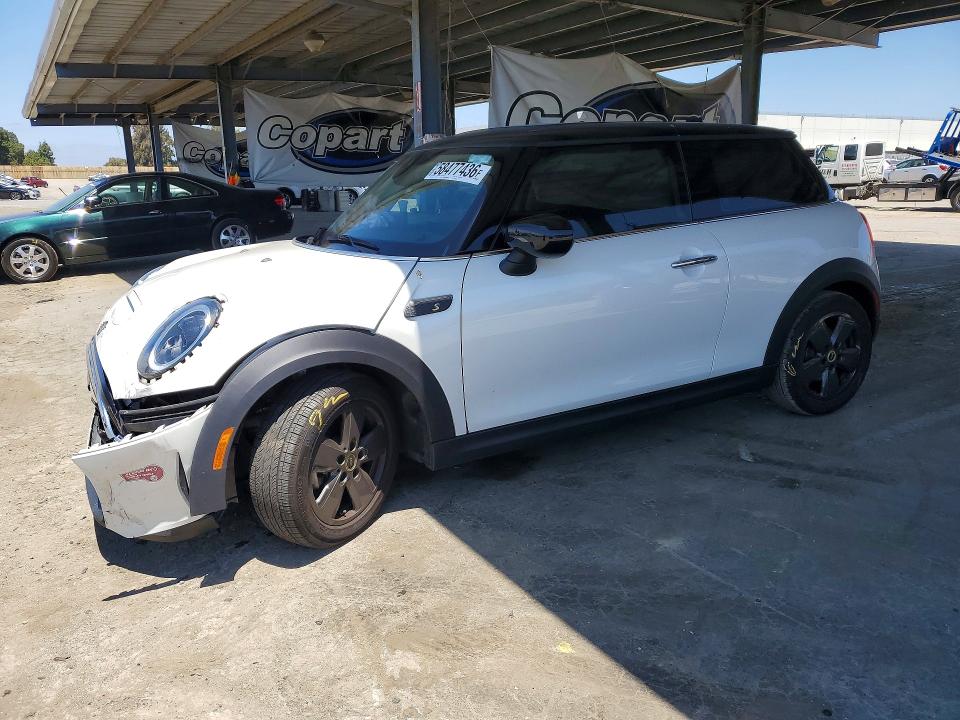 MINI COOPER 2024 with VIN WMW13DJ0XR2V91678 - Photo from auction