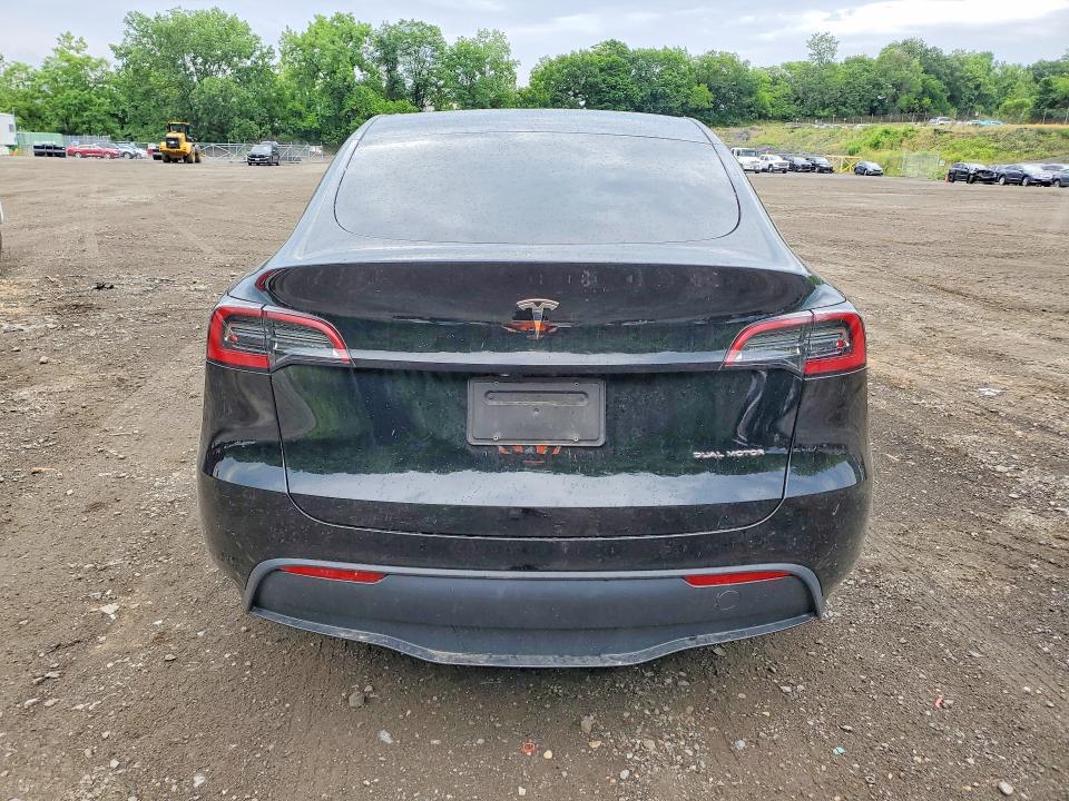 Photo 6 from auction – 2024 TESLA MODEL Y with VIN 7SAYGDEE7RA243958