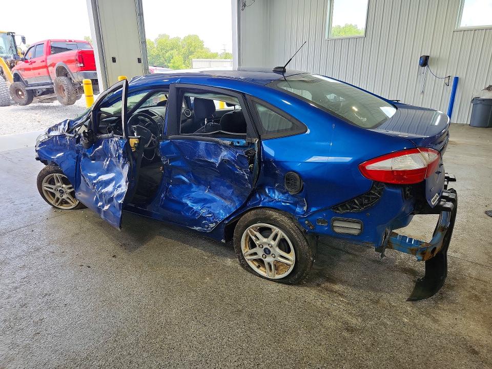 Photo 2 from auction – 2019 FORD FIESTA with VIN 3FADP4BJ1KM135052