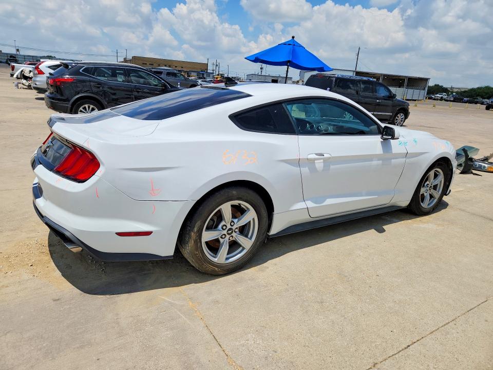 Photo 3 from auction – 2022 FORD MUSTANG with VIN 1FA6P8TH3N5131557