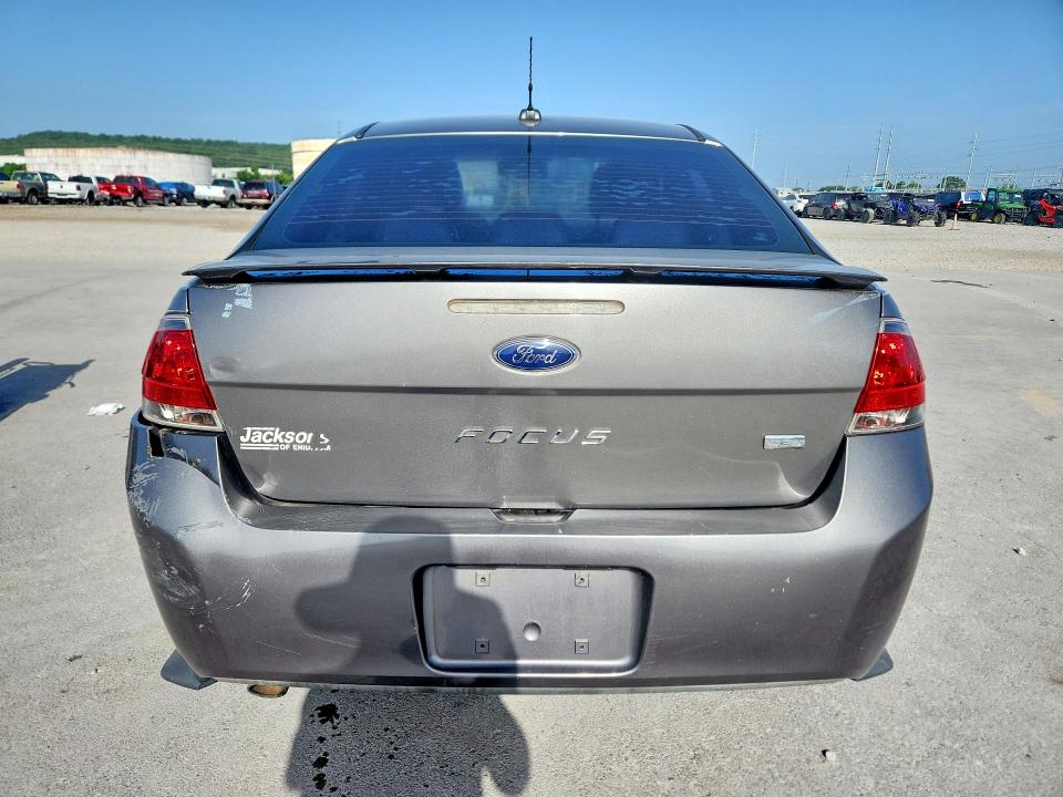 Photo 6 from auction – 2010 FORD FOCUS with VIN 1FAHP3GN9AW114617