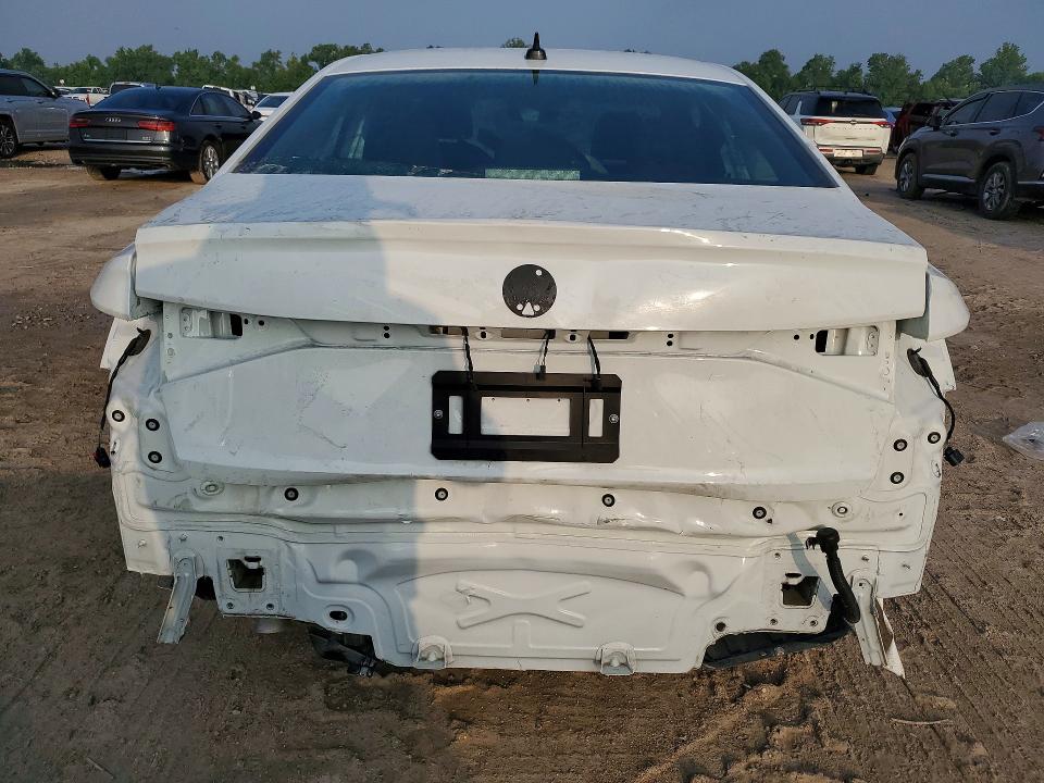 Photo 6 from auction – 2026 VOLKSWAGEN JETTA with VIN 3VW5W7BU2TM022190