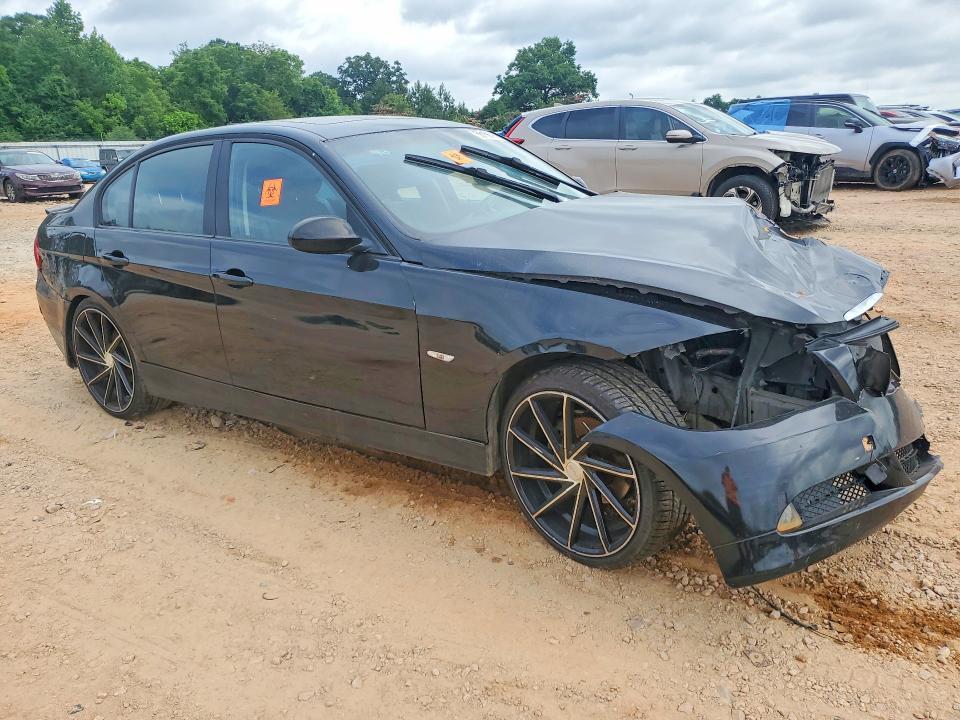 Photo 4 from auction – 2007 BMW 328 with VIN WBAVA33547KX79393