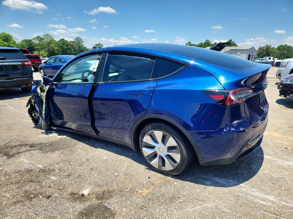 Photo 2 from auction – 2024 TESLA MODEL Y with VIN 7SAYGDEE4RA236031