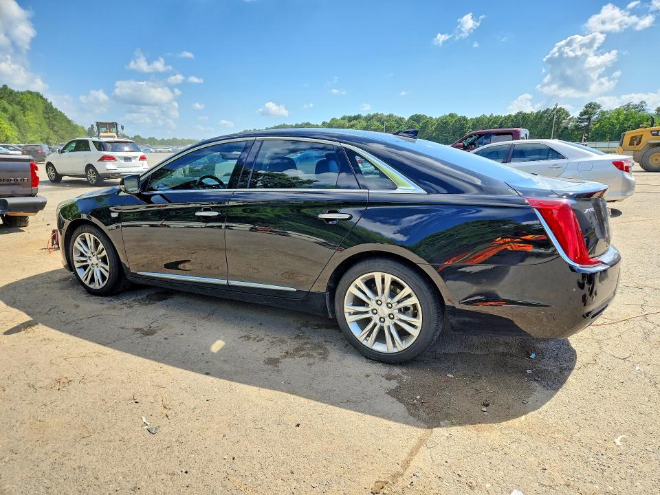Photo 2 from auction – 2018 CADILLAC XTS with VIN 2G61M5S34J9154797