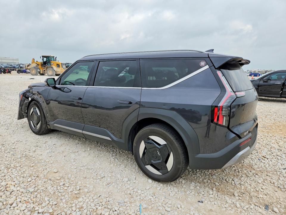 Foto 2 de la subasta – 2024 KIA EV9 con VIN KNDAFFS56R6030693