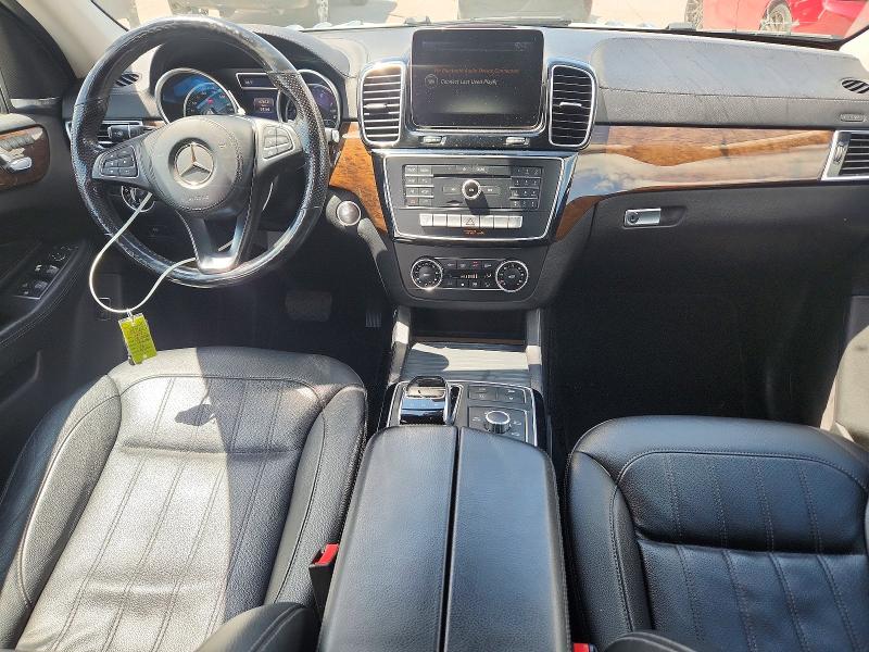 Photo 8 from auction – 2017 MERCEDES-BENZ GLS with VIN 4JGDF6EE2HA742599