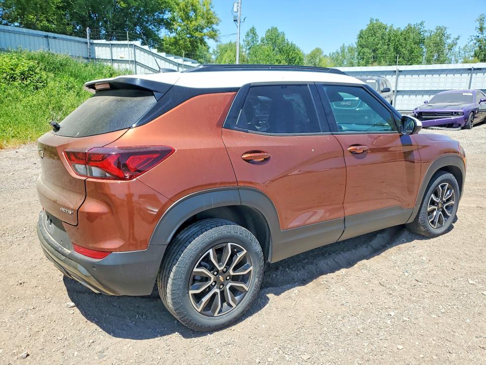 Photo 3 from auction – 2021 CHEVROLET TRAILBLAZER with VIN KL79MVSL8MB077481