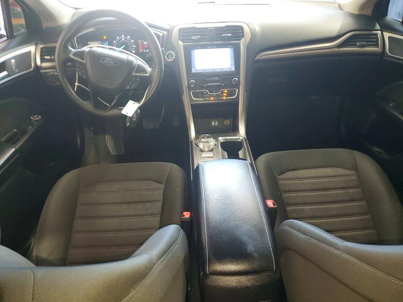 Zdjęcie 8 z aukcji – 2019 FORD FUSION z VIN 3FA6P0HD2KR249437