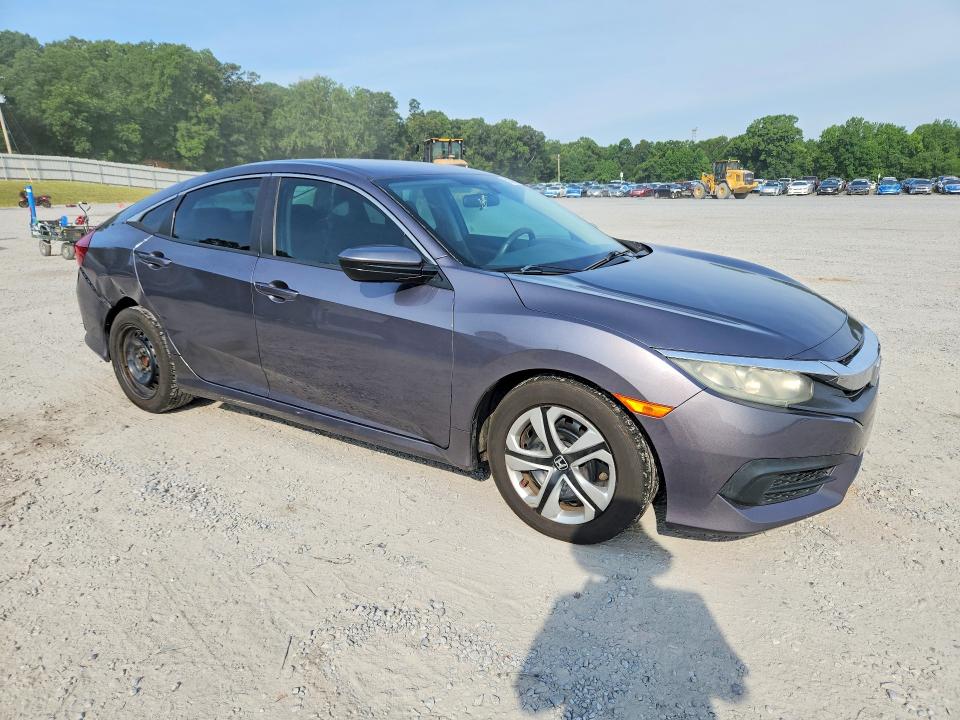 Photo 4 from auction – 2018 HONDA CIVIC with VIN 19XFC2F53JE005086