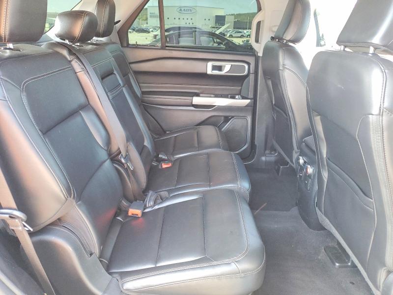 Photo 11 from auction – 2022 FORD EXPLORER with VIN 1FMSK7DH5NGA79168