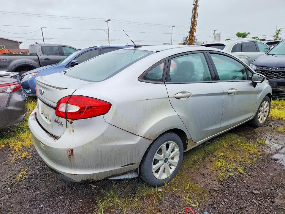 Photo 3 from auction – 2013 FORD FIESTA with VIN 3FADP4BJ5DM208409