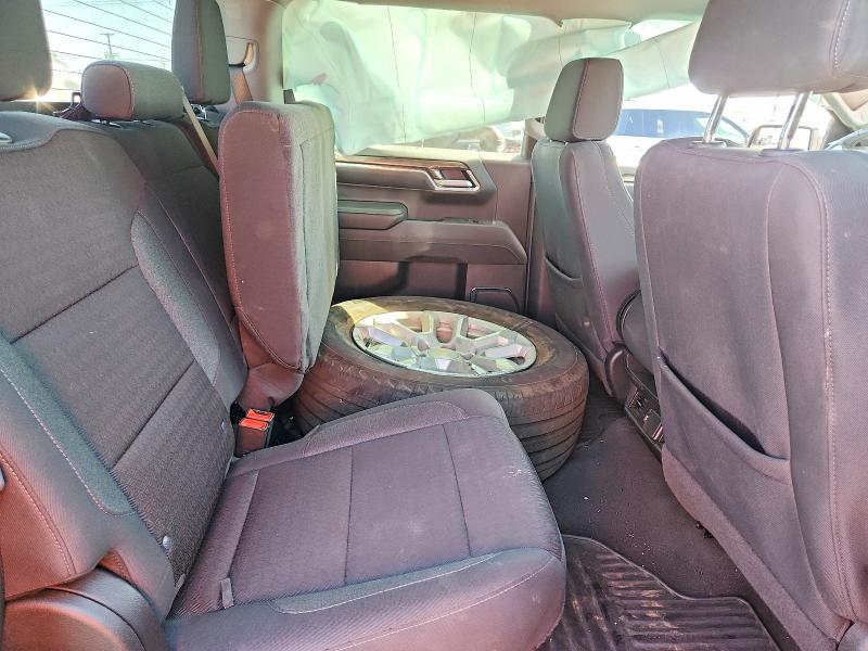 Photo 10 from auction – 2024 CHEVROLET SILVERADO with VIN 3GCPDKEK6RG458868