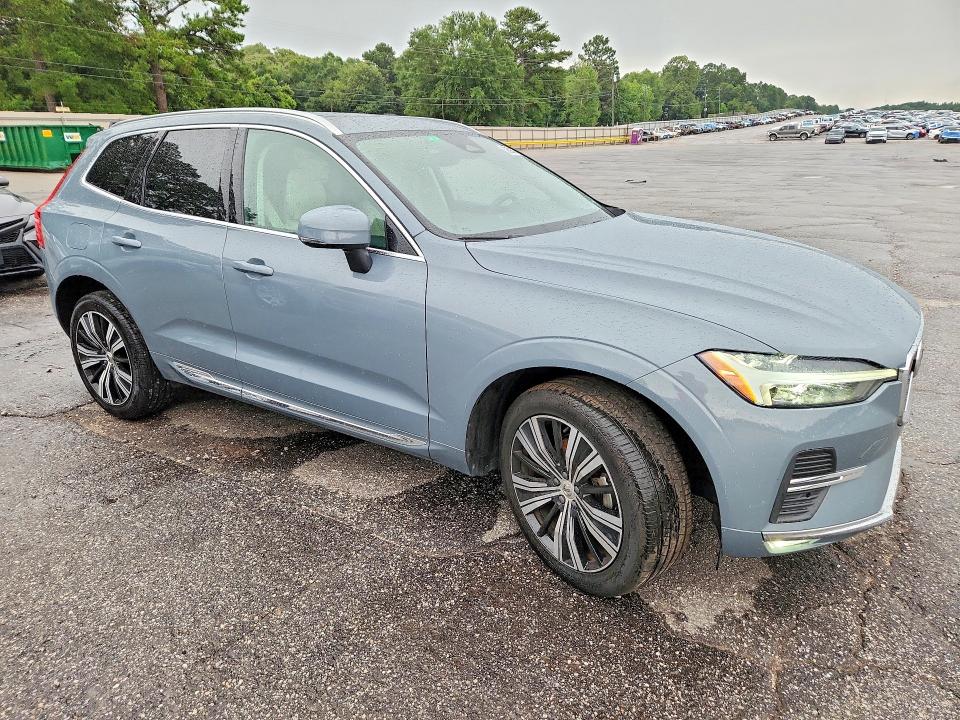 Photo 4 from auction – 2022 VOLVO XC60 with VIN YV4L12DL9N1966372