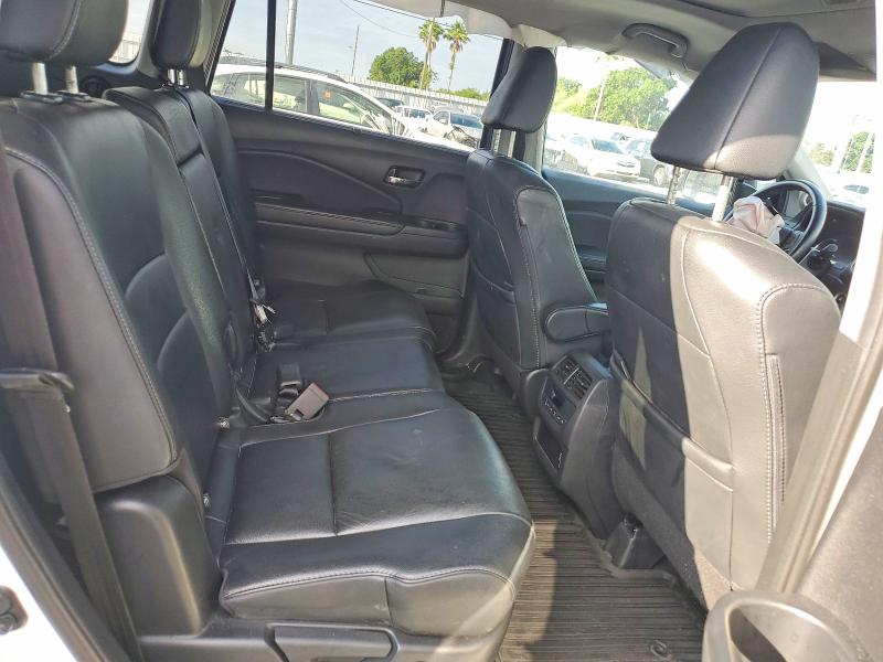 Photo 11 from auction – 2019 HONDA PILOT with VIN 5FNYF5H52KB033889