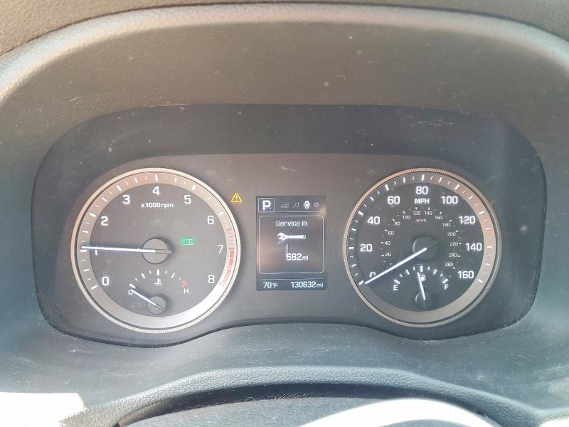 Photo 9 from auction – 2017 HYUNDAI TUCSON with VIN KM8J3CA42HU293589