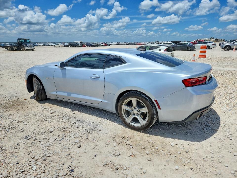 Photo 2 from auction – 2017 CHEVROLET CAMARO with VIN 1G1FB1RS4H0136926
