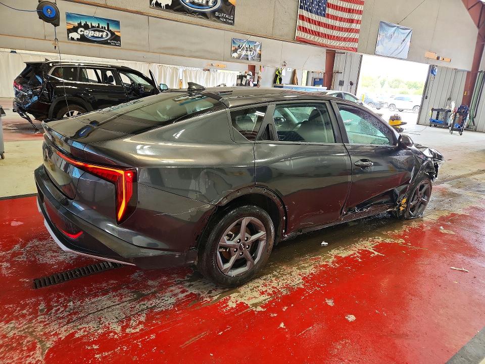Photo 3 from auction – 2025 KIA K4 with VIN 3KPFT4DE6SE109037