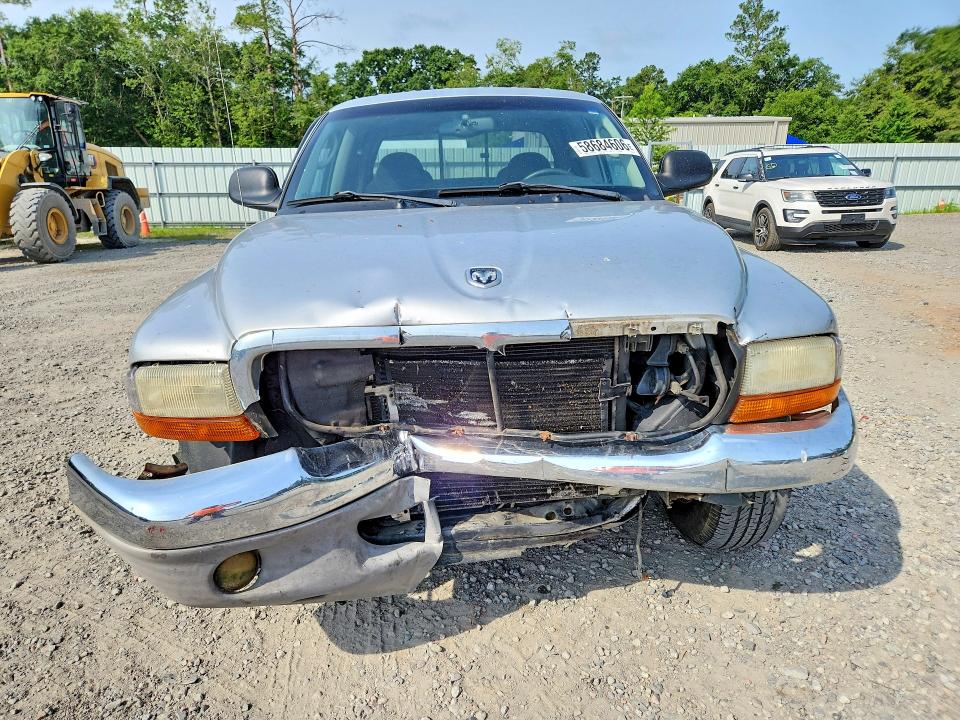 Photo 5 from auction – 2004 DODGE DAKOTA with VIN 1D7HL48NX4S579337