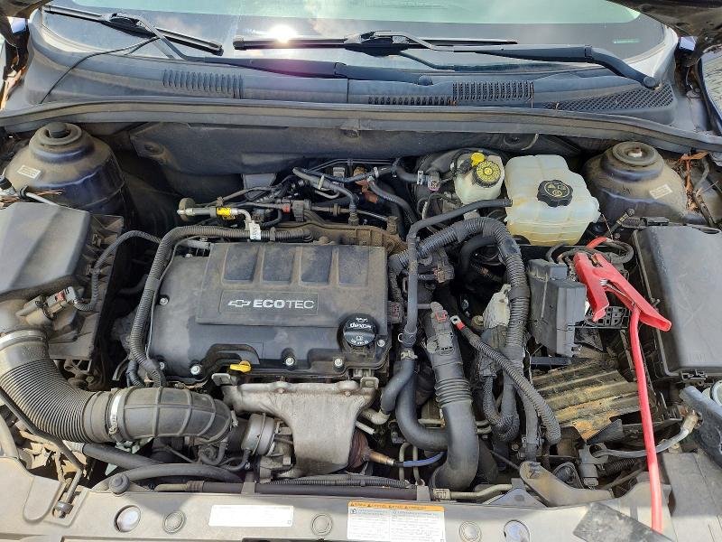 Photo 11 from auction – 2015 CHEVROLET CRUZE with VIN 1G1PC5SB9F7199611