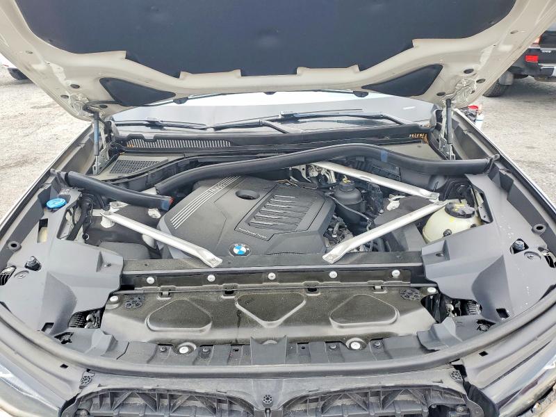 Photo 12 from auction – 2020 BMW X7 with VIN 5UXCW2C03L9B73595